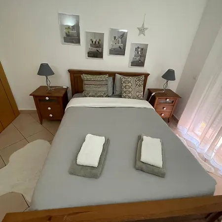 Appartement Três Palmeiras With Pool