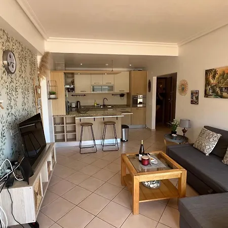 Apartment Tres Palmeiras With Pool