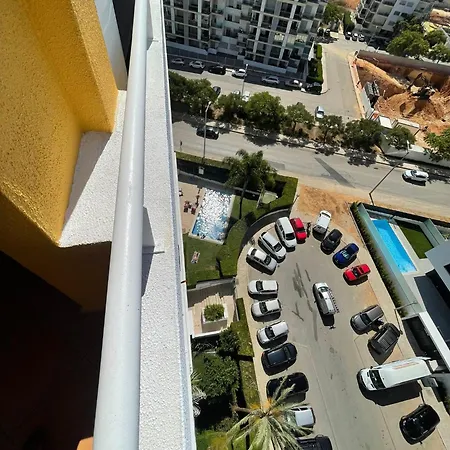 Três Palmeiras With Pool Apartamento Portimão